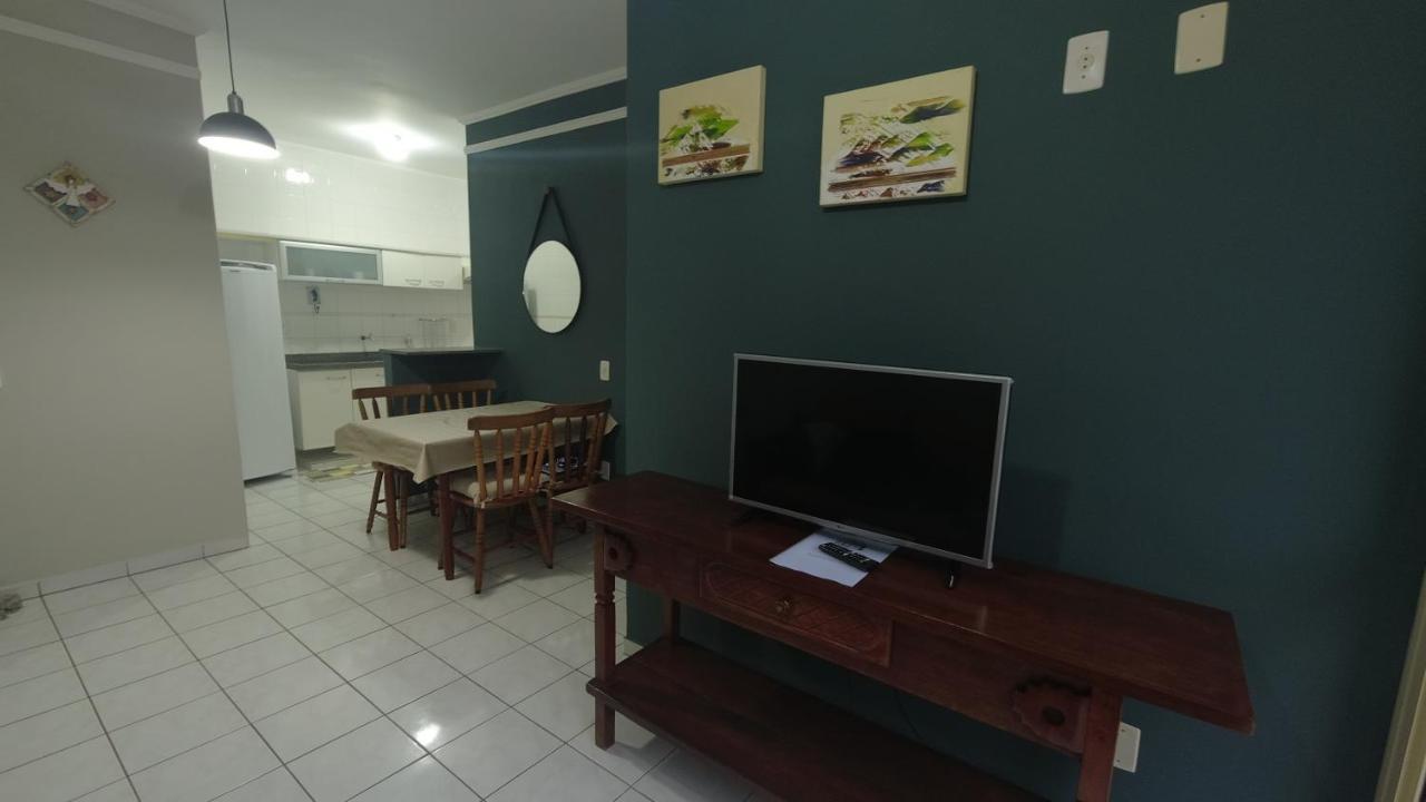Apartment Familiar Com A 150 Metros Do Mar Em Area Nobre Da Grande Em Ubatuba