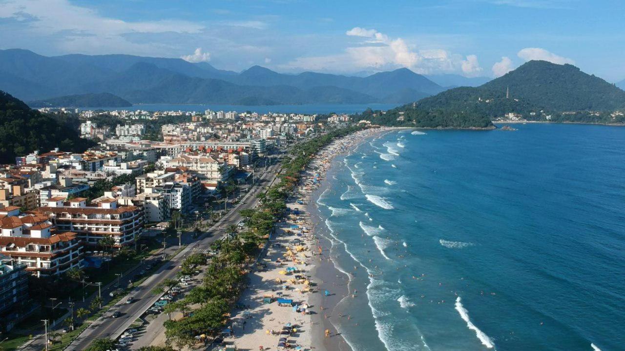 Familiar Com A 150 Metros Do Mar Em Area Nobre Da Grande Em Apartment Ubatuba